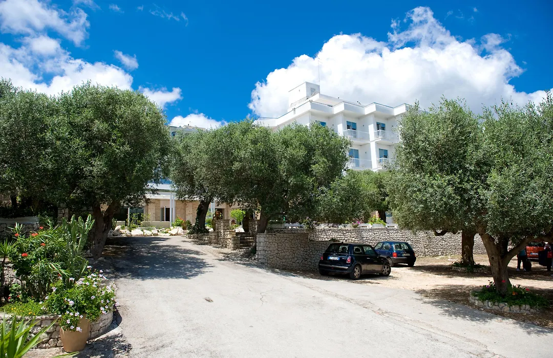 Hotel Orsa Maggiore-1